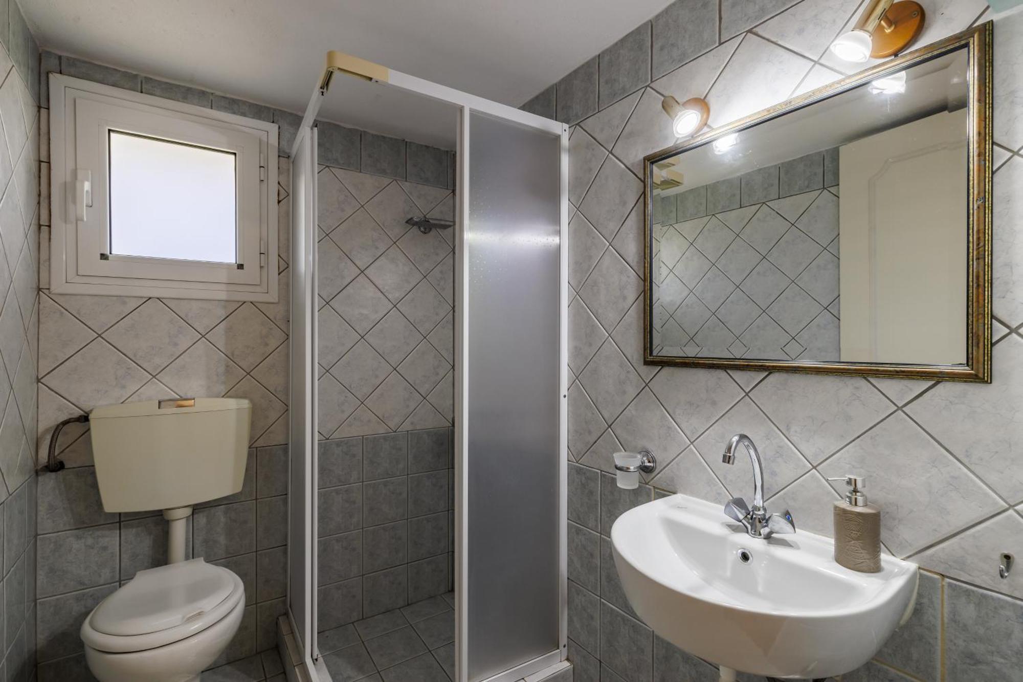Likasti Apartment Скопелос Екстериор снимка